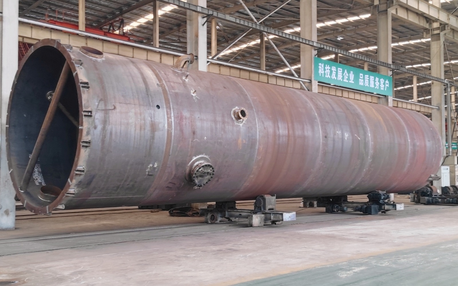 儲罐容器_壓力容器_低溫儲罐_菏澤花王壓力容器